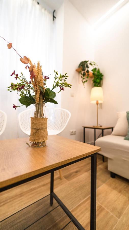 2 A 6 Pax Museos Y Ronda De Atocha Apartment Madrid Ngoại thất bức ảnh